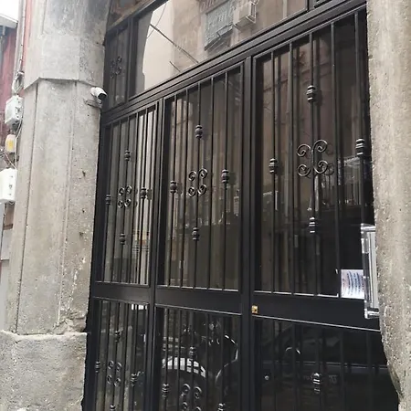 La Casa Di Ade דירה